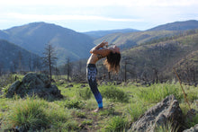 Load image into Gallery viewer, Dreamcatcher Legging

