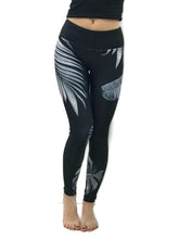 Load image into Gallery viewer, Tropical Twilight Legging
