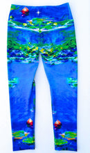 Load image into Gallery viewer, Monet Lucky Lilies Capri
