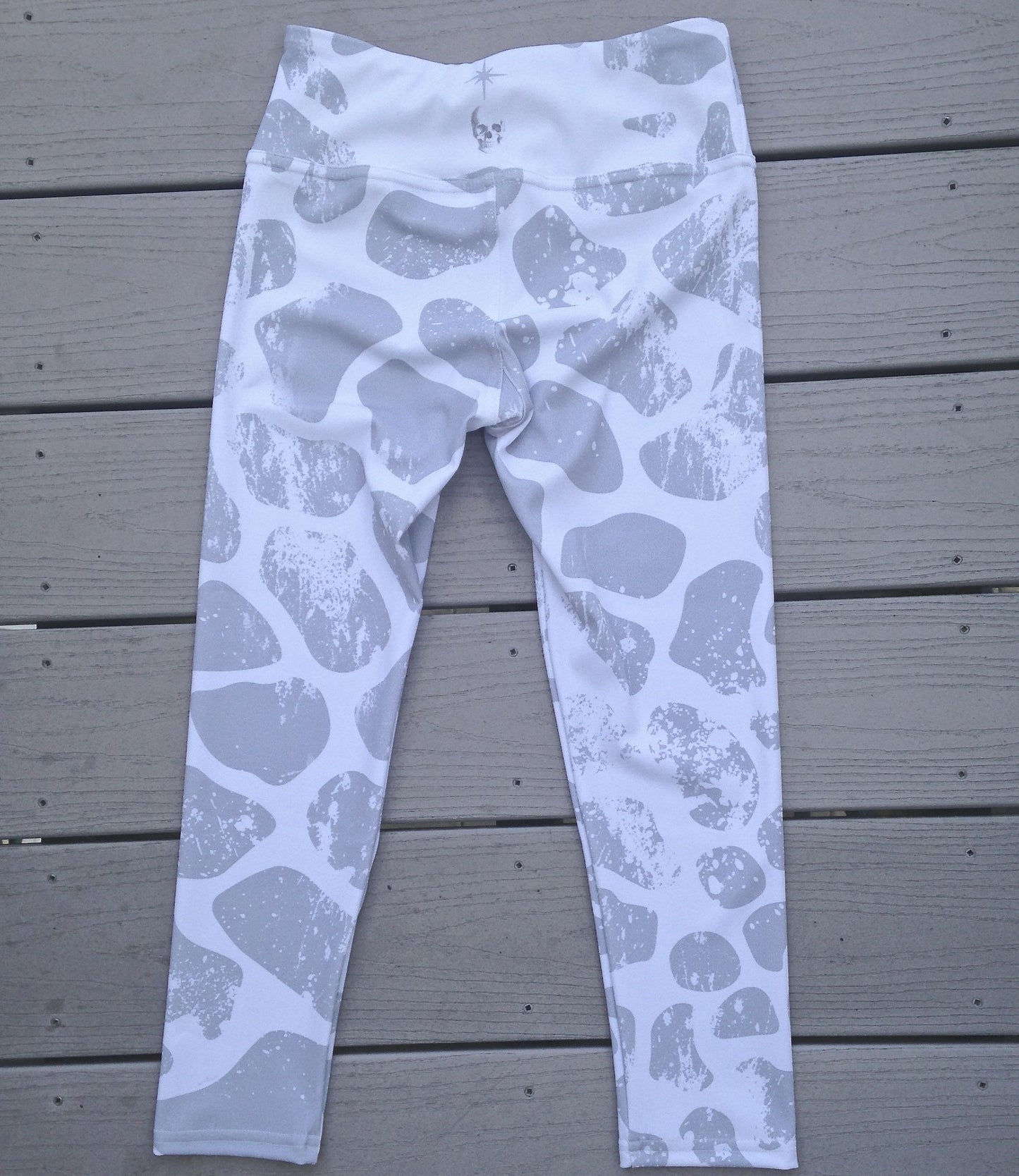 Skulls N Skins Capri